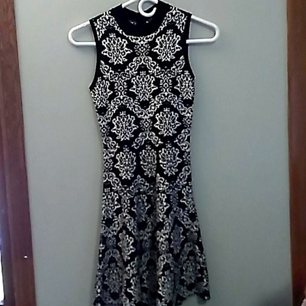 Sleeveless sweater dress